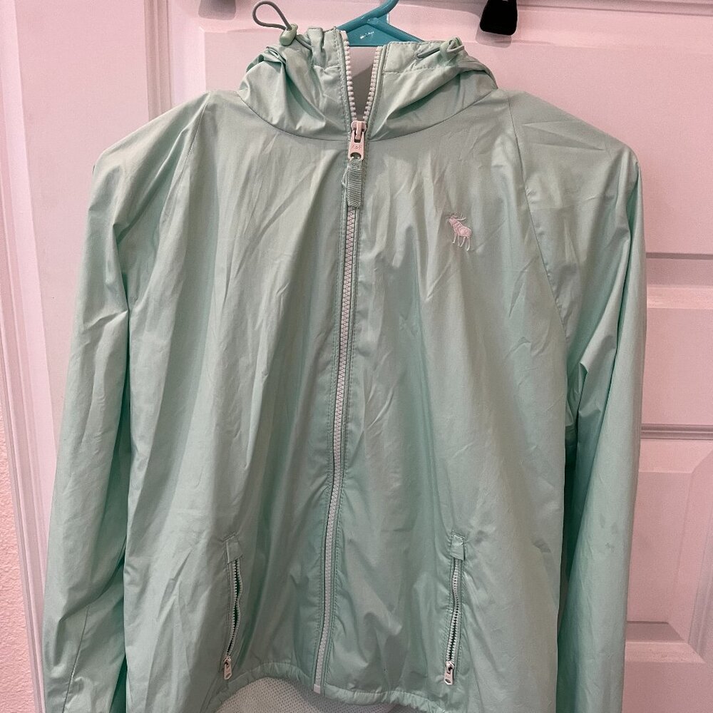 Abercrombie and Finch Seafoam Green Wind Breaker